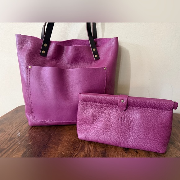 Iris Portland Leather Tote Bag Classic PLUS Iris Famed Frame Pouch - Picture 2 of 8